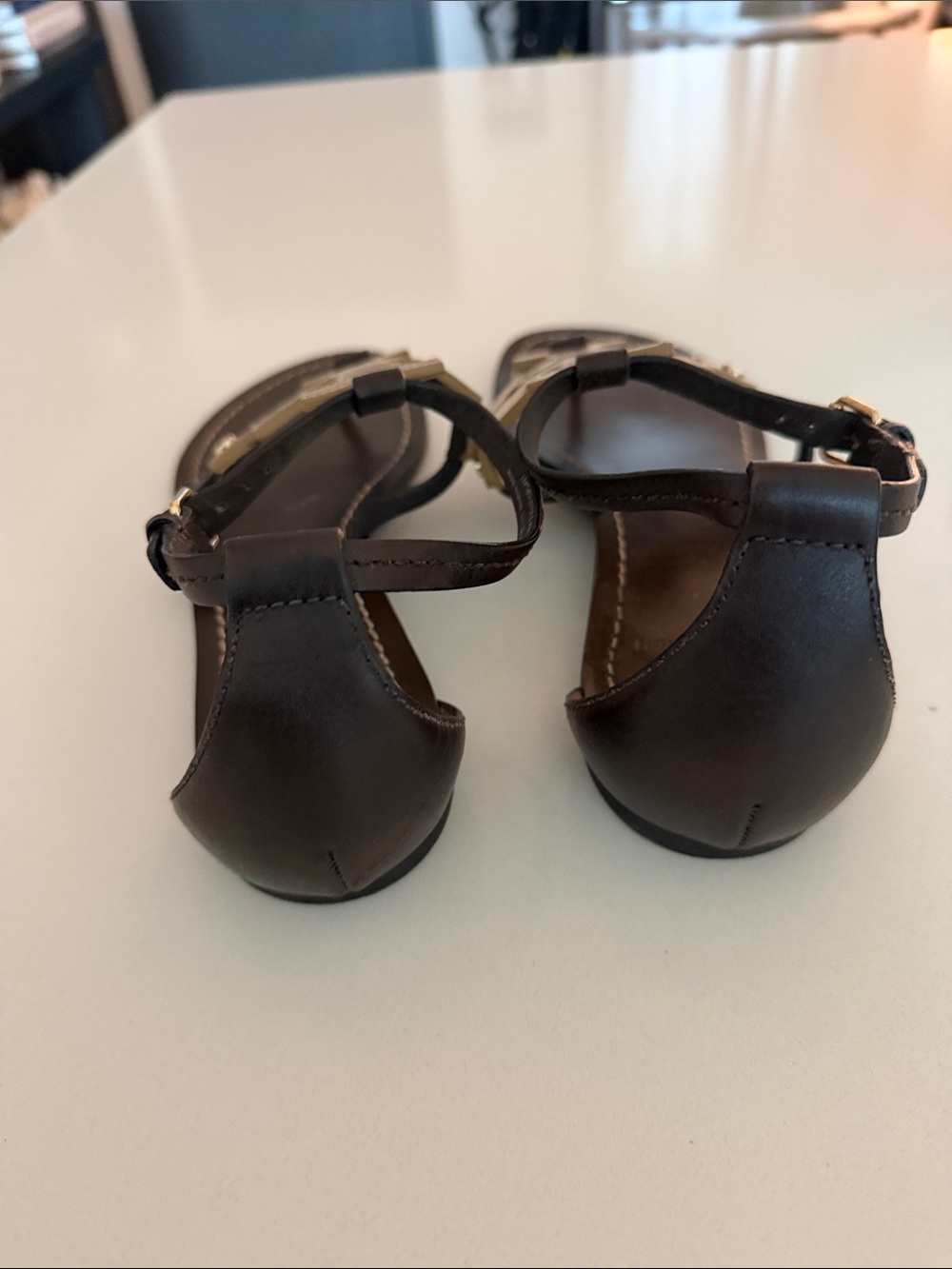 Tory Burch Brown Leather Sandals with Gold Logo Accents w/ dust bag - Picture 4 of 9